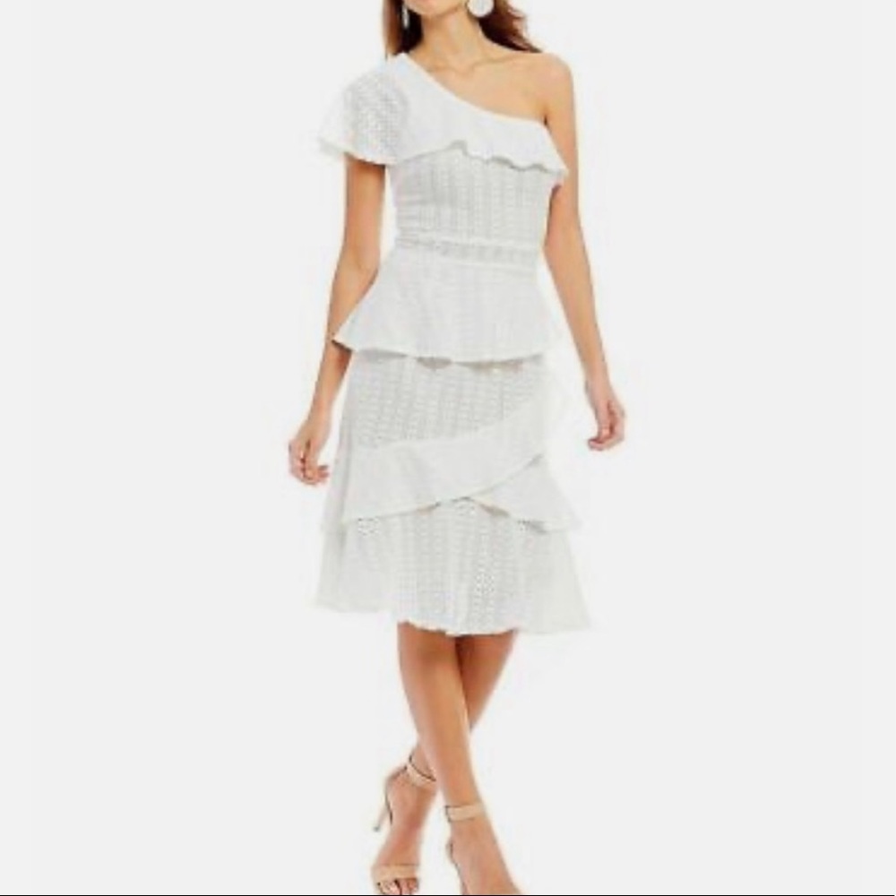 NWT White one shoulder Gianni Bini crochet lace dress XS